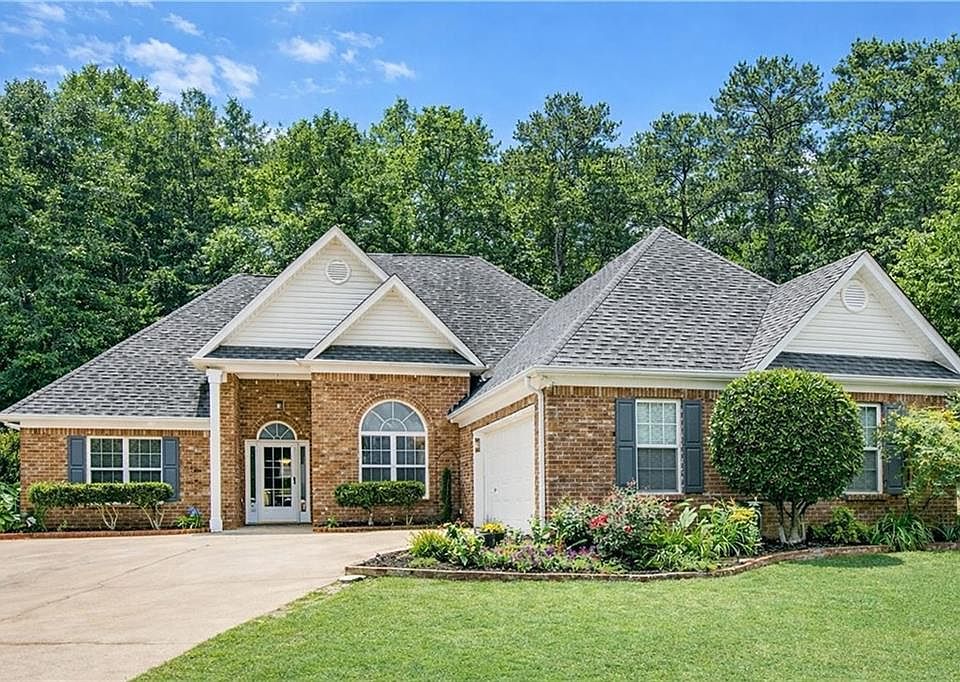 1st image of 1429 Fountain View Dr