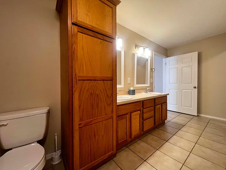 4434 W Normal St — Photo 18