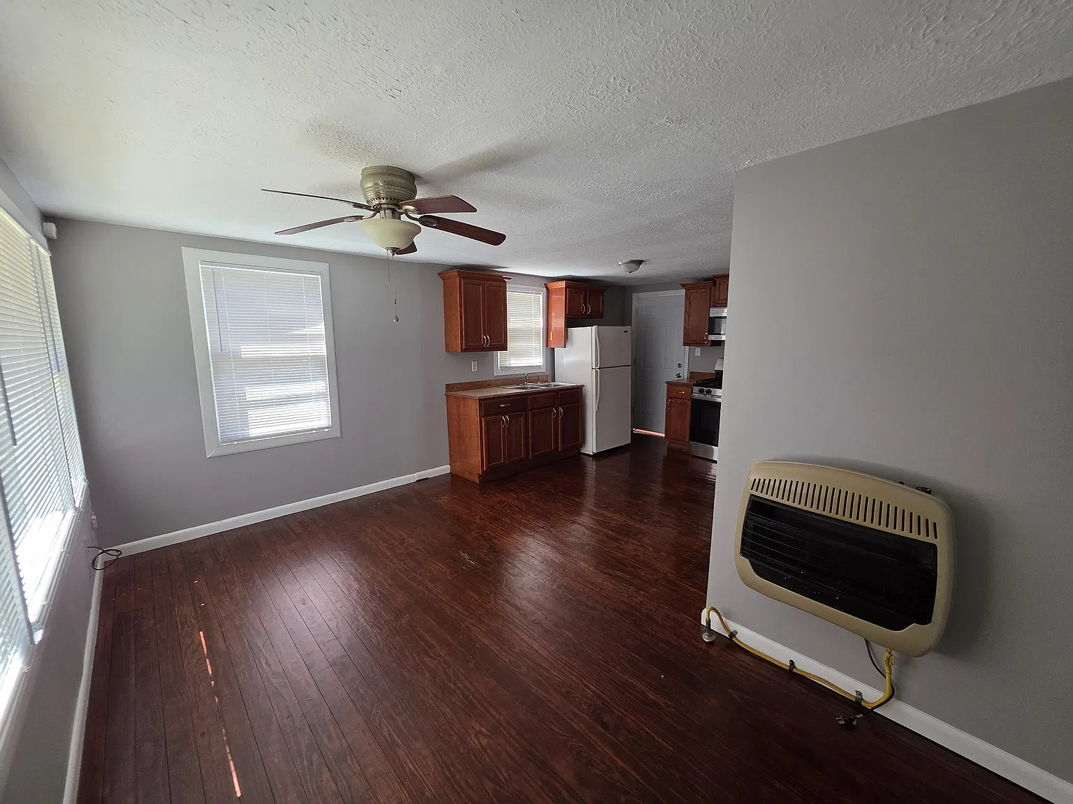 2 bed, 536 sqft, $850 — Photo 3