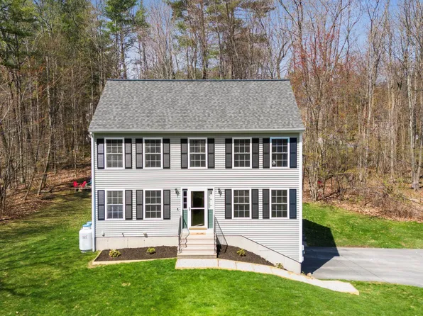 28 Opossum Drive, Chester, NH 03036