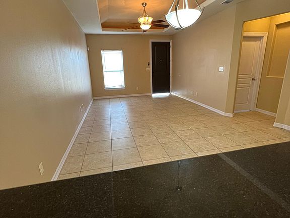 4th image of 2027 Chance Dr APT 1