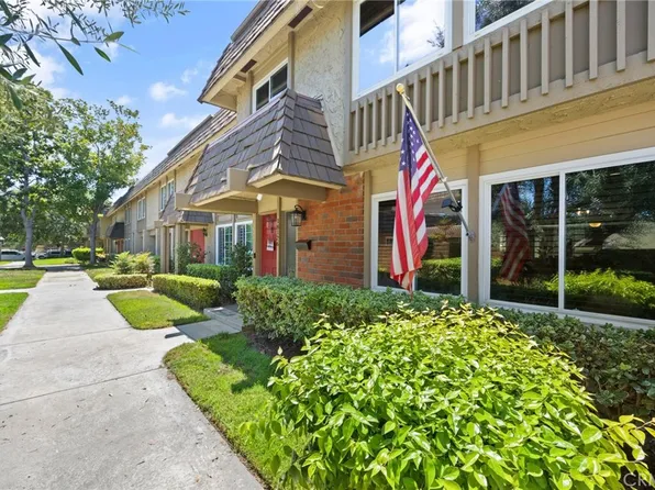 18126 Sand Dunes Ct, Fountain Valley, CA 92708