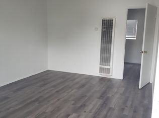 2766 E Van Buren St #2768, Long Beach, CA 90810