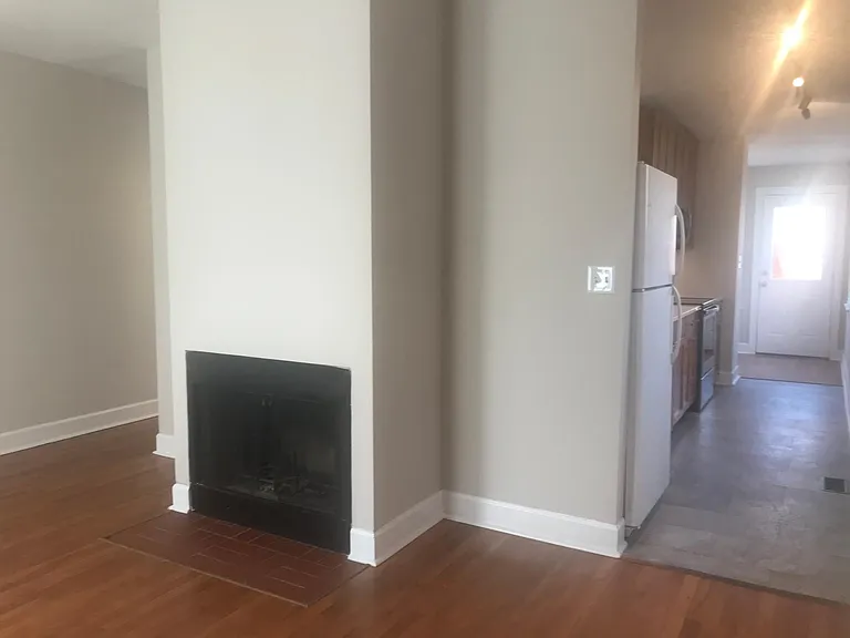 1107 Soulard St #D — Photo 5