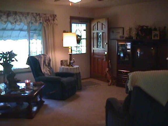 4th image of 7635 S Cynthia Dr