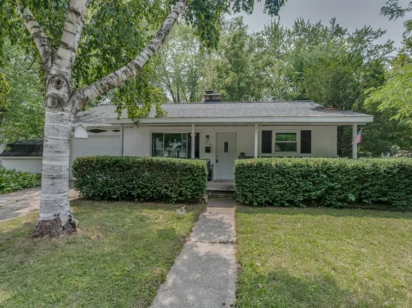 1149 Langlade Ave, Green Bay, WI 54304