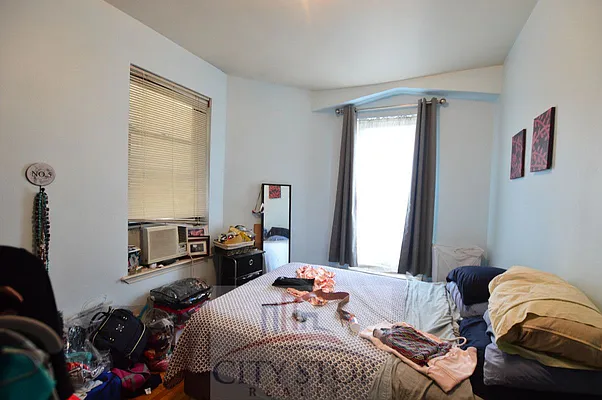 Rented by City Stop Realty | media 6