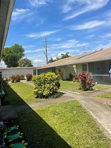 1820 N 17th Ave #1 Photo 1