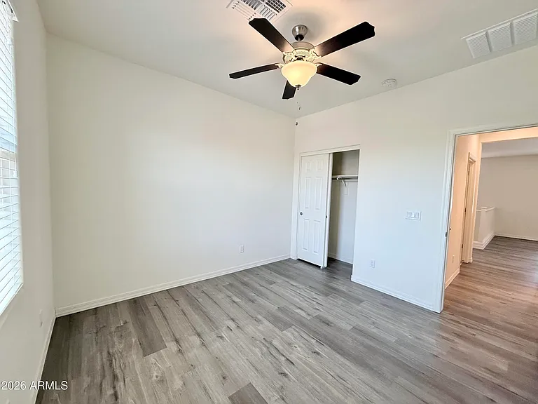 4722 E Tremaine Ave — Photo 26