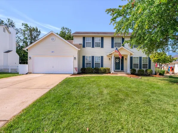 1217 Old Stone Dr, O'Fallon, MO 63368