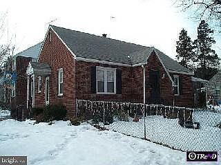 1st image of 934 Morris St