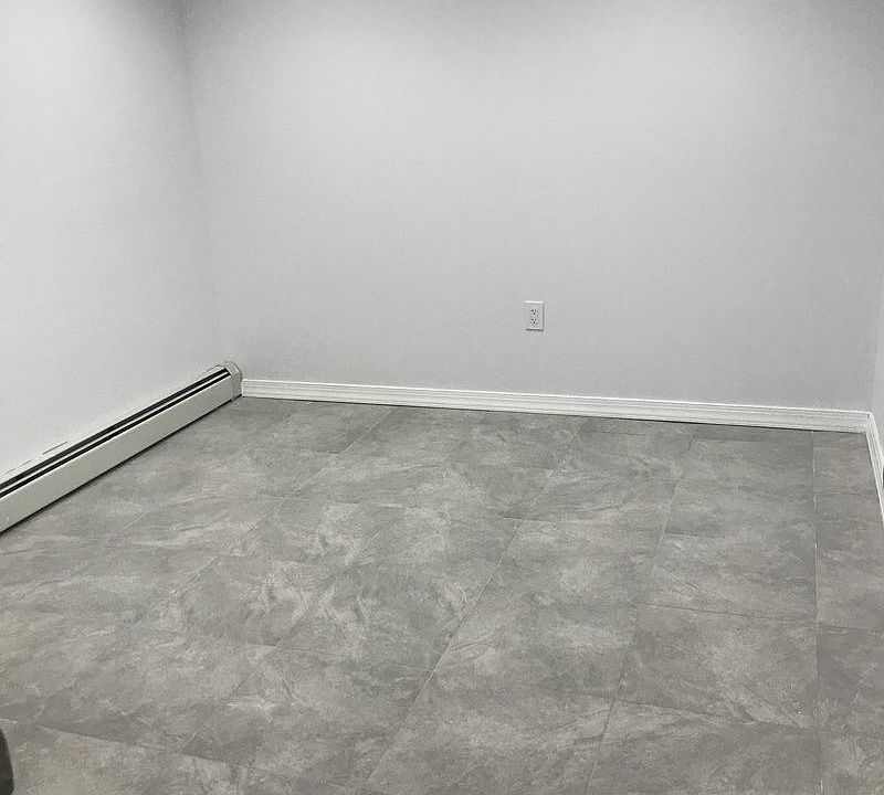 1st image of 11941 223rd St