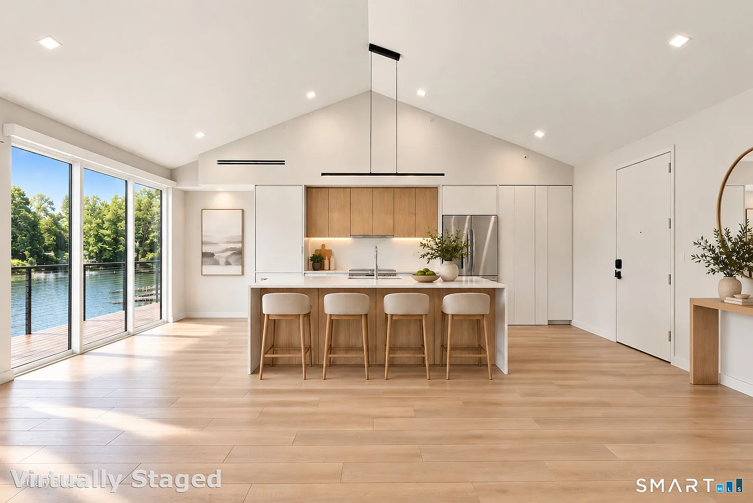 2 bed, 3.0 bath, 1300 sqft, $9,500 — Photo 2