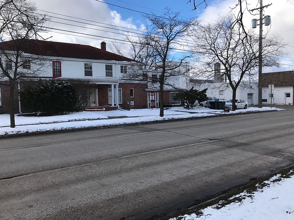 1st image of 315 McDonald St APT 11