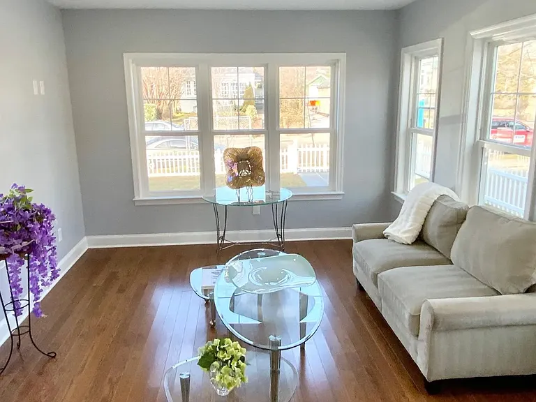 1318 Ingraham St NW — Photo 5