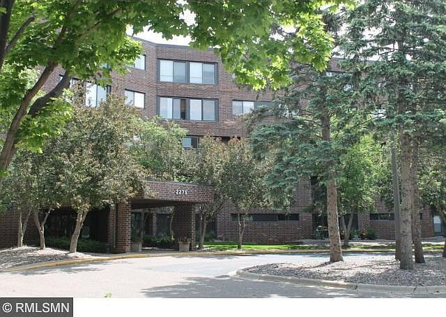 Convenient Location to Airport and Downtown St Paul