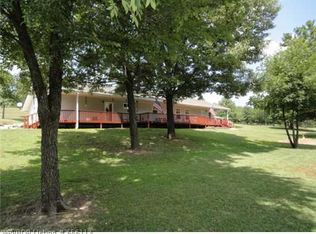 204 N Ross Hampton Rd, Greenwood, AR 72936