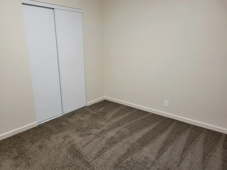 1805 Fairfax Ave — Photo 6