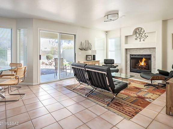 4th image of 11768 N Labyrinth Dr