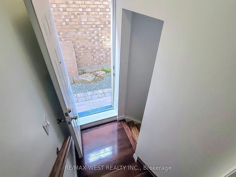 179 Summerlyn Trl — Photo 6