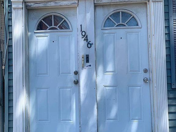 4th image of 1946 W Belmont Ave APT 2F