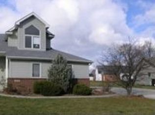 11433 Green Holly Cv, Fort Wayne, IN 46845
