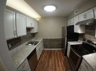 216 Moore Rd, Avon Lake, OH 44012