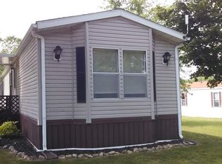 5404 Perry St, Croswell, MI 48422