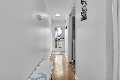Entry walkway