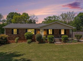 1085 Azalea Cir NE, Marietta, GA 30062