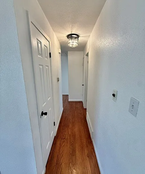 1422 W 100th Pl — Photo 7