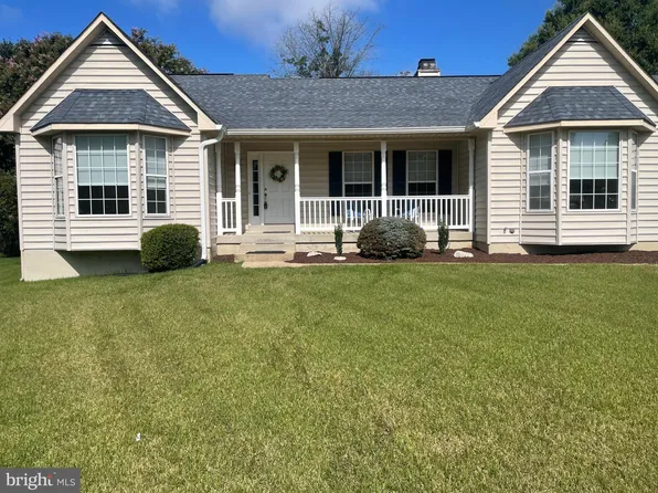 3103 Freedom Ct S, Waldorf, MD 20603