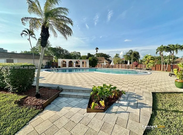 7361 SW 26th Ct — Photo 2
