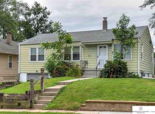 3743 Maple St, Omaha, NE 68111