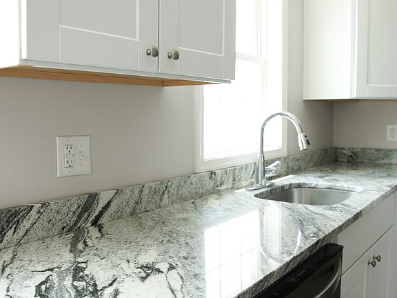 3rd image of 25 Candace St Floor 3