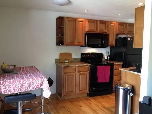 1 bed, $2,200 — Photo 2
