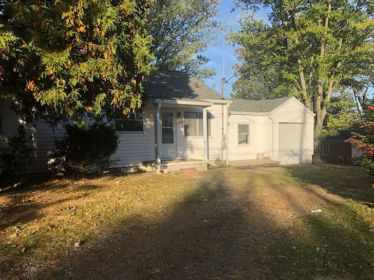 3942 W Stoutes Creek Rd — Photo 1
