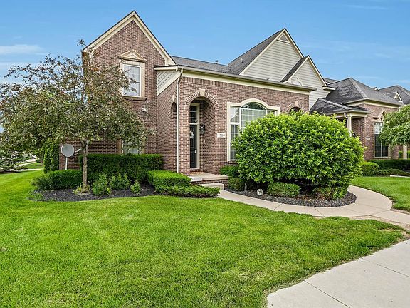4th image of 1309 W Crystal Cir