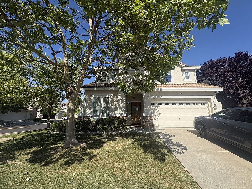 1st image of 9745 W Taron Dr