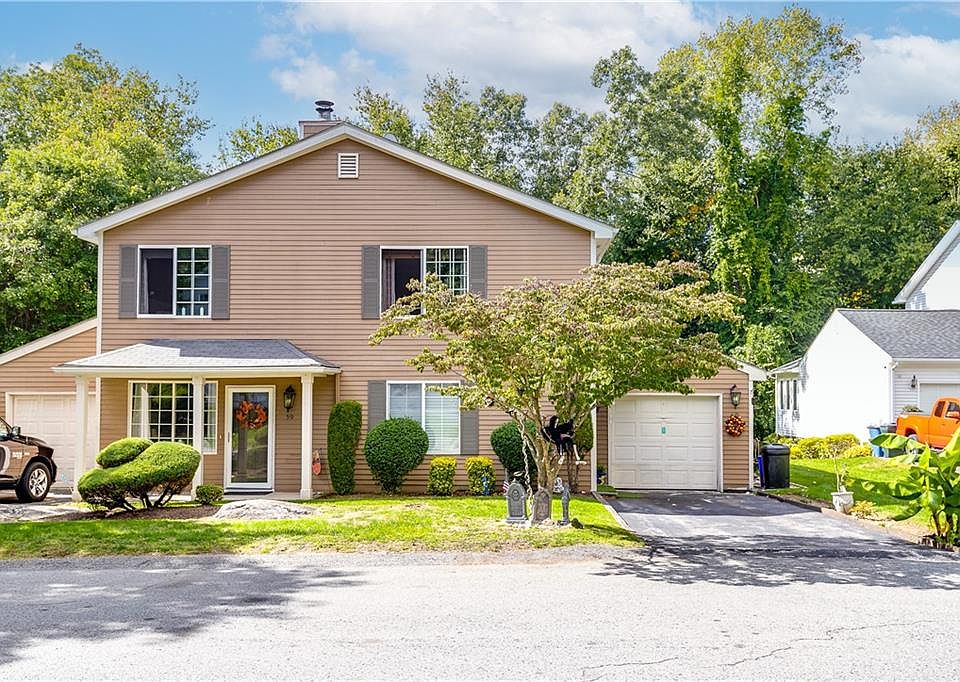 60 Governors Hl, West Warwick, RI 02893 Zillow