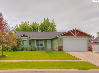 14743 N Nixon Loop, Rathdrum, ID 83858