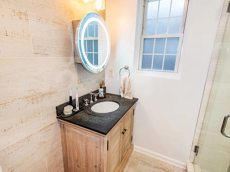 378 Claremont Ave #1 — Photo 13