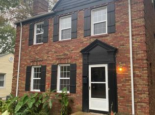 7752 Weston Pl, Saint Louis, MO 63117