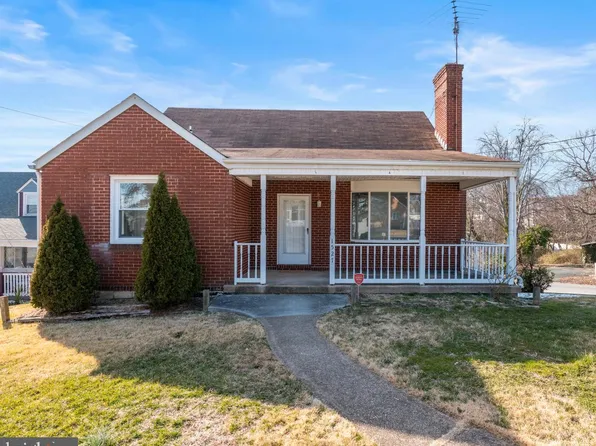 1527 Rosewick Ave, Rosedale, MD 21237
