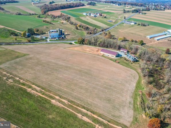 863 Robert Fulton Hwy, Quarryville, PA 17566