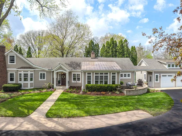 1601 Kaneville Rd, Geneva, IL 60134