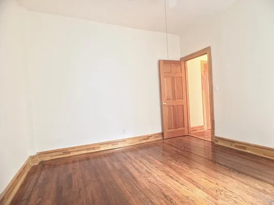 Rented by Sovereign Associates | media 19