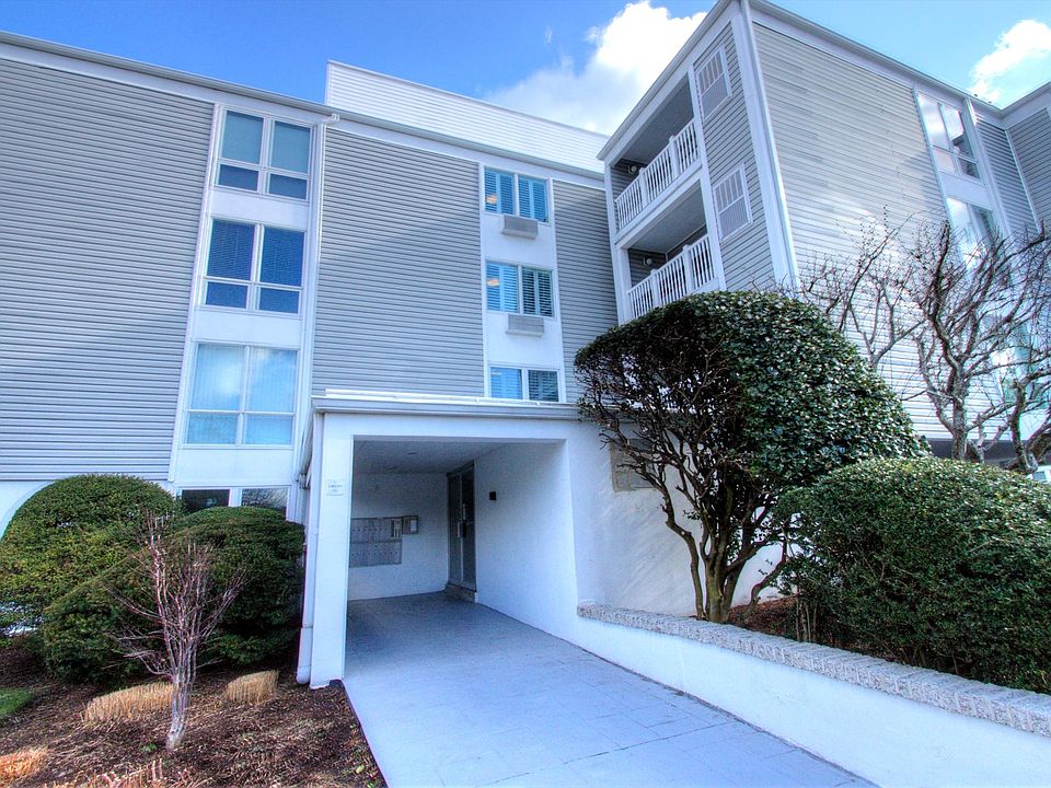 1st image of 59 Maryland Ave APT 204