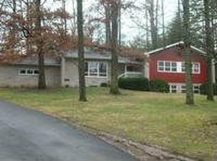 204 Bellefonte Dr, Ashland, KY 41101