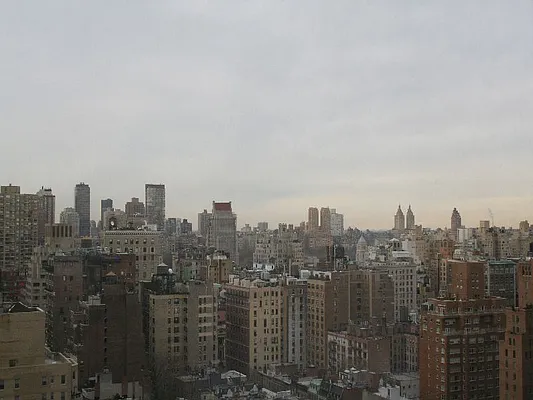 Rented by Sotheby's International Realty | media 6